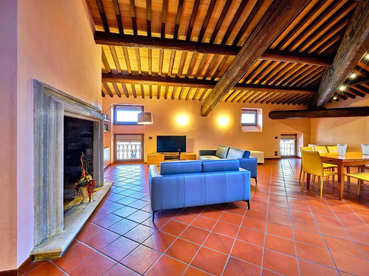 Apartmentsarena - Residenza Degli Scaligeri - Piazza Erbe Verona Apartmán