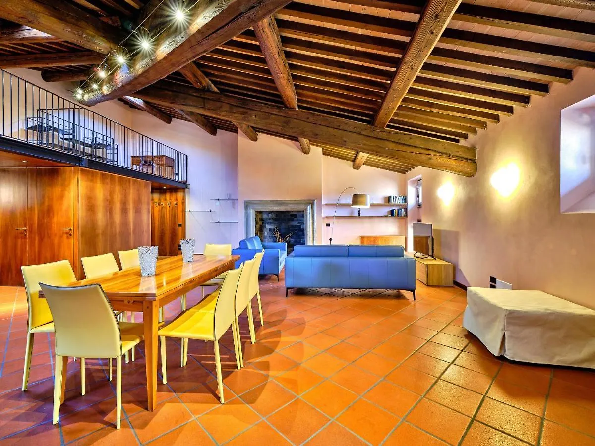 Apartmentsarena - Residenza Degli Scaligeri - Piazza Erbe Verona Itálie