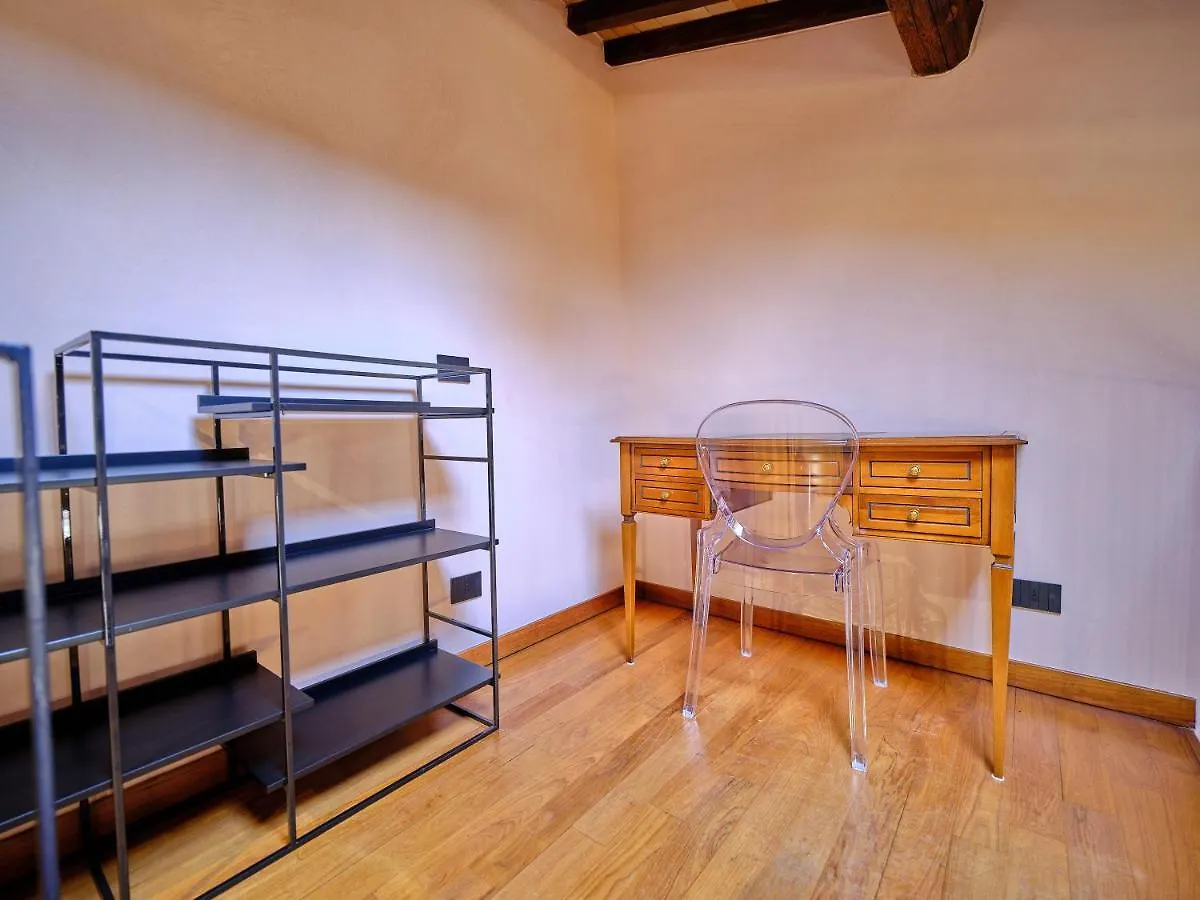 Apartmentsarena - Residenza Degli Scaligeri - Piazza Erbe Verona Apartmán