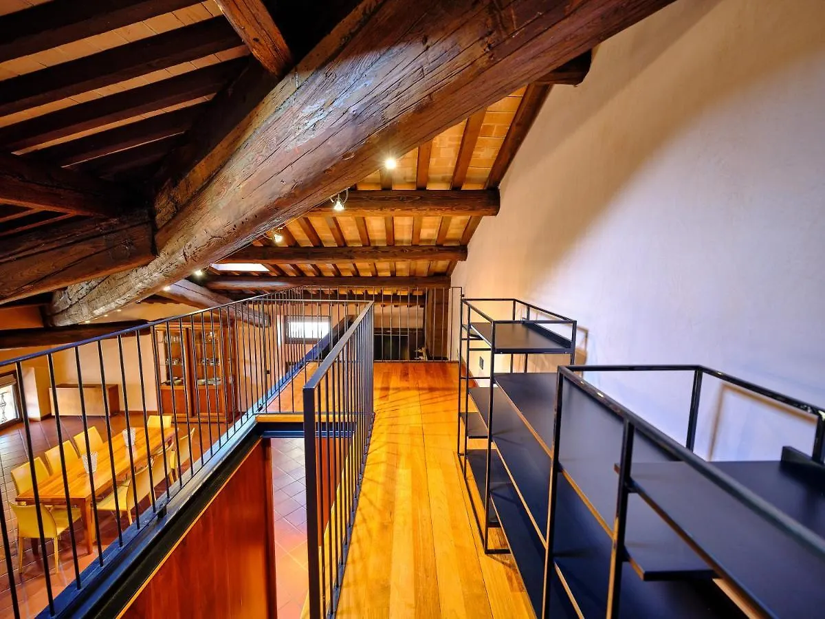 Apartmentsarena - Residenza Degli Scaligeri - Piazza Erbe Verona 0*,